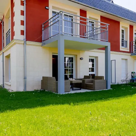 Nouvelle Vague-2 By Interhome *