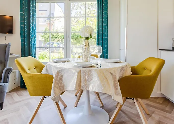 Nouvelle Vague-2 By Interhome Apartment