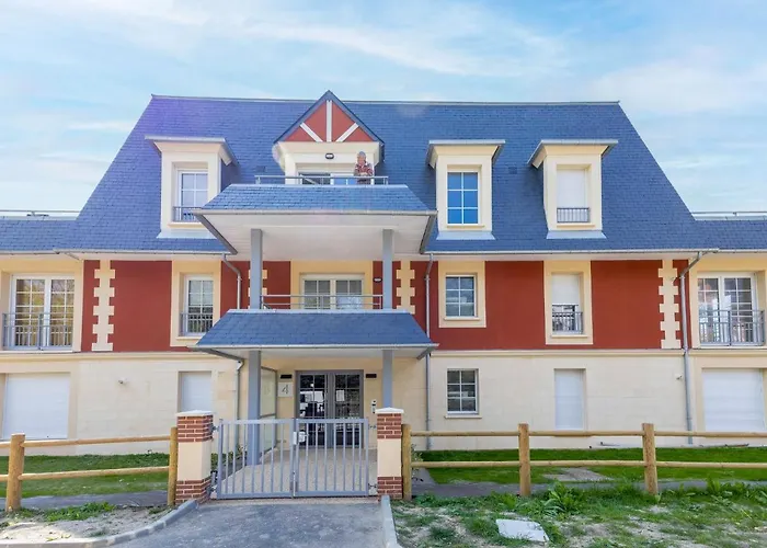 Nouvelle Vague-2 By Interhome *