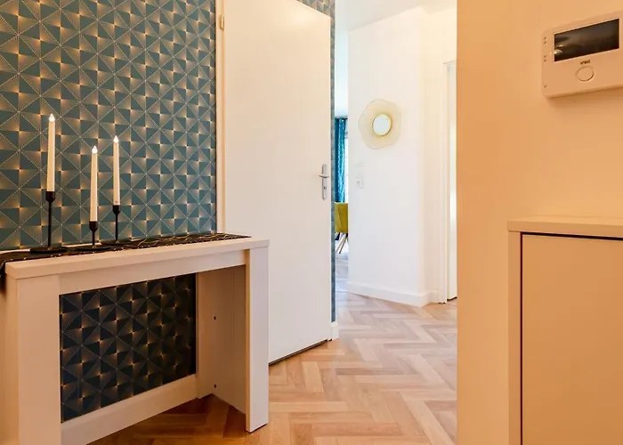 Nouvelle Vague-2 By Interhome Apartment *