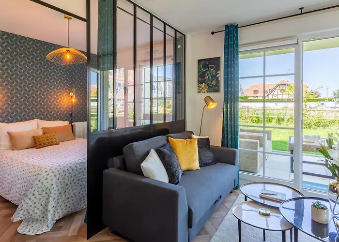 Nouvelle Vague-2 By Interhome